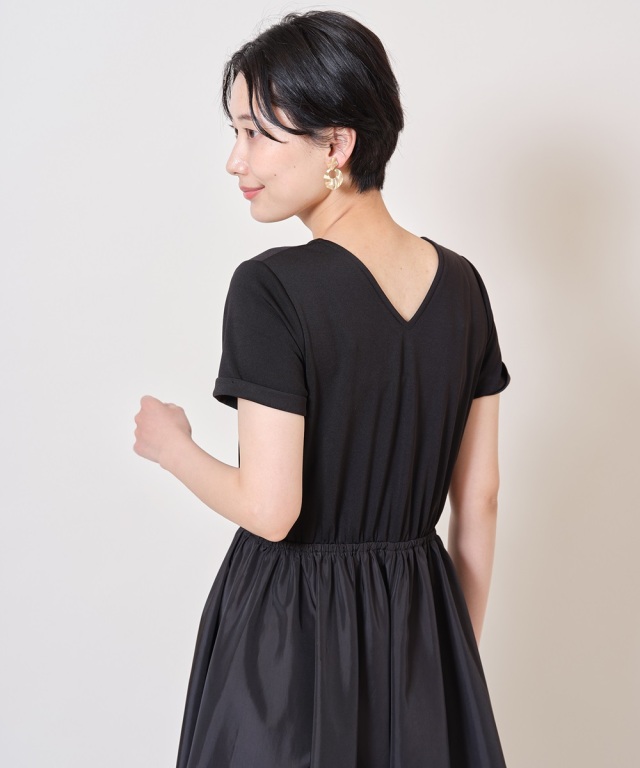 美香さん着用】ポンチタフタドッキングワンピース