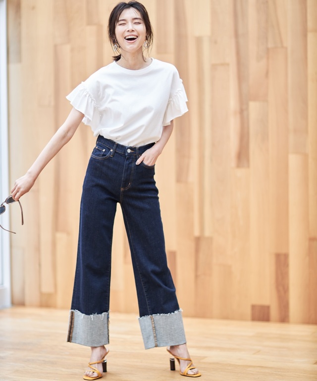 フリルスリーブTシャツ《2021 SUMMER STYLE 》