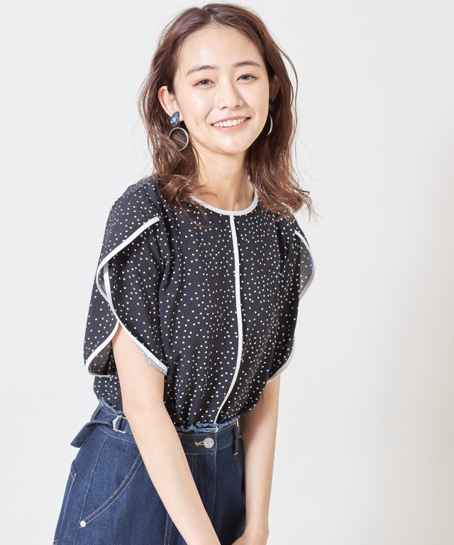 overE サイズ90 ハートネックパイピングブラウス ハートネック