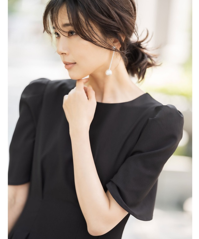 スタイルアップフレアワンピース《Occasion Dress》