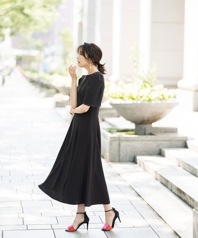 スタイルアップフレアワンピース Occasion Dress