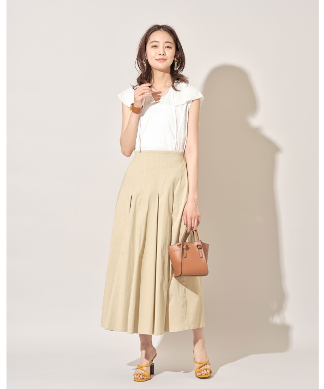 ステッチ入りツイルタックスカート