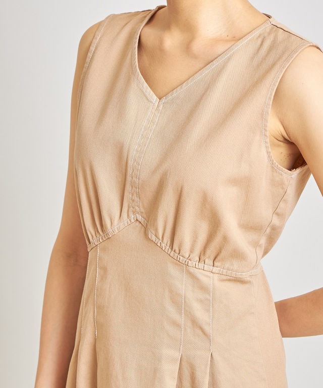 Vネックステッチデニムワンピース