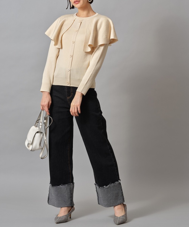 フロントボタンケープ風ニット 