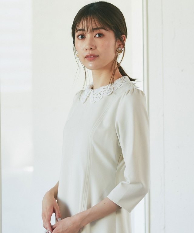 レース衿ワンピース