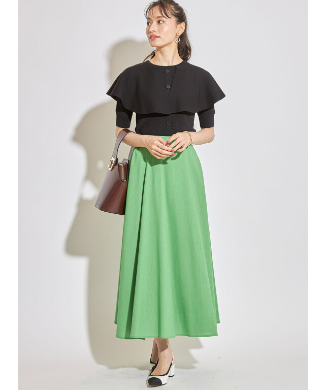 フロントボタンケープ風ショートスリーブニット