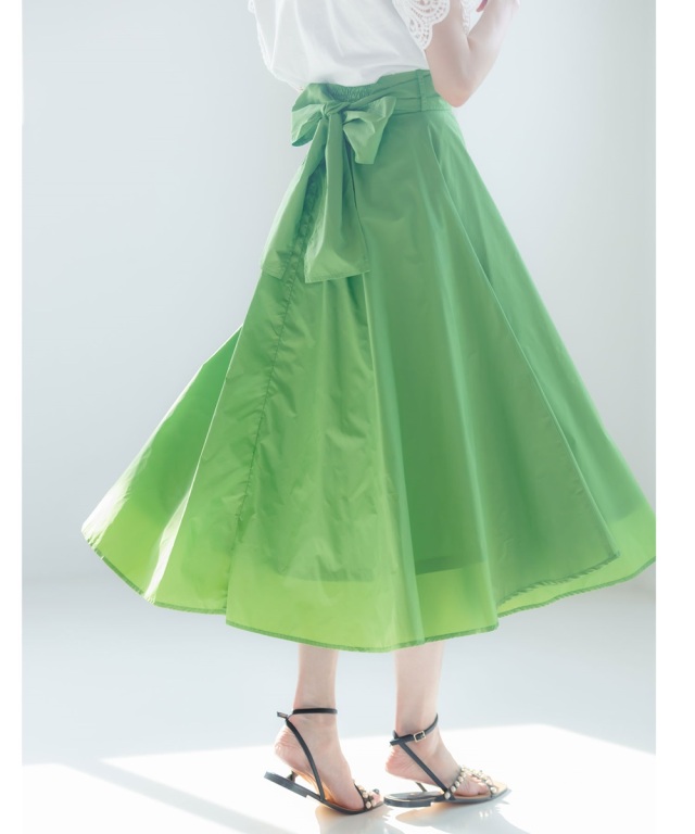 ★REISS Fae グリーンホルターケープフレア 上質マキシ★ EMMEL REFINES＞EM タック＆パフショルダー キリカエフレア