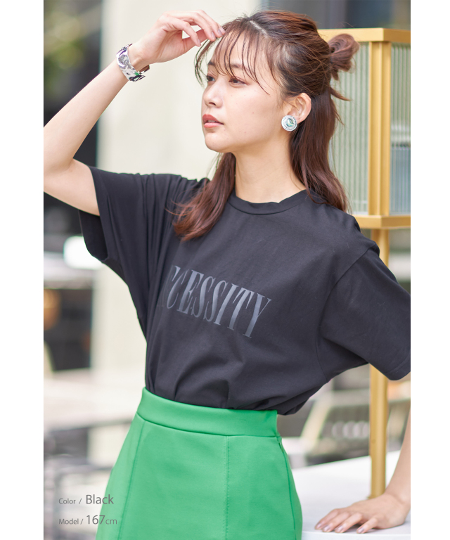 ラバーロゴプリントtシャツ