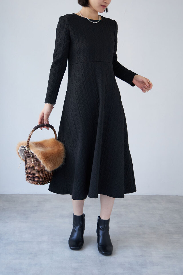 sa_youuさん着用】ケーブルジャガードワンピース