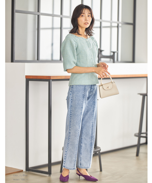 バックスリットデニムパンツ