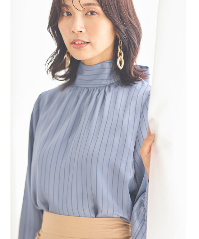 ボウタイストライプブラウス