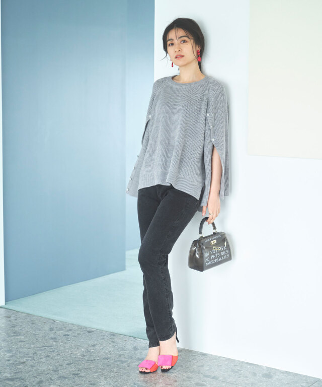 レイヤードボタンスリーブニットプルオーバー