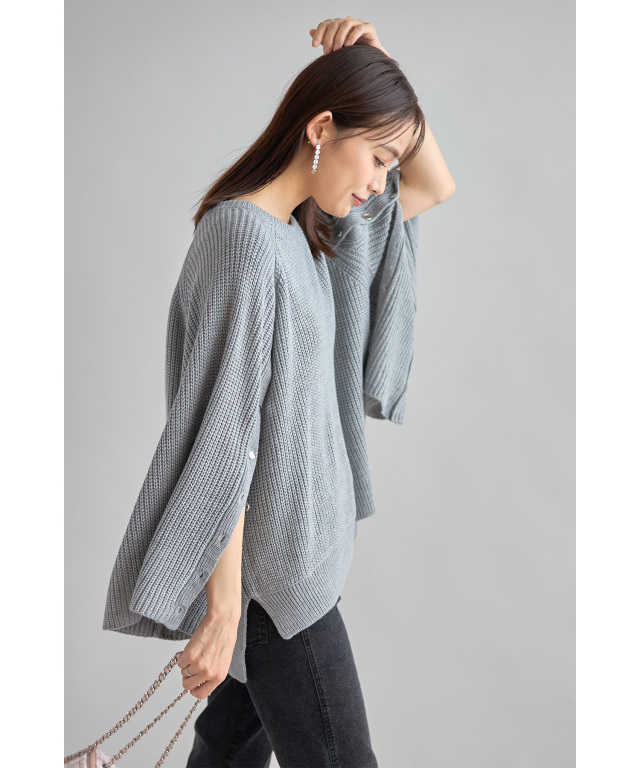 レイヤードボタンスリーブニットプルオーバー