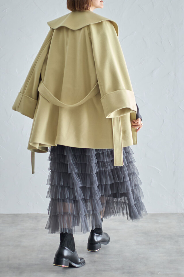 ビッグカラーガウンコート 