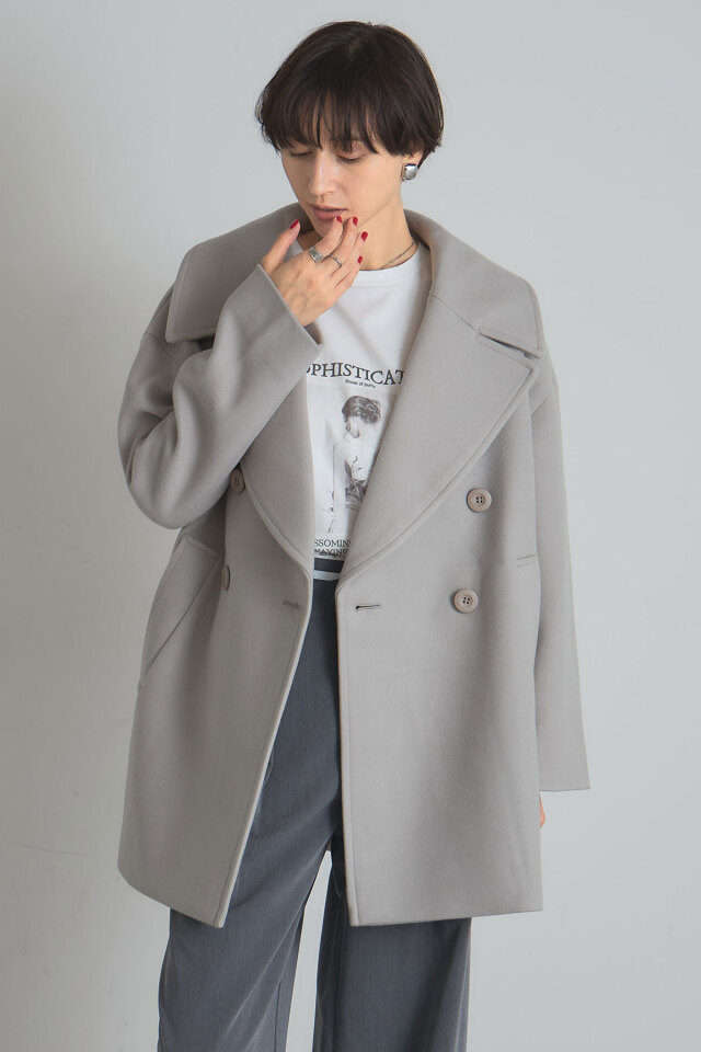 CLORE+ アイボリー ビックカラーコート WEB限定】BORNIOL ／ ビックカラーコクーンコート