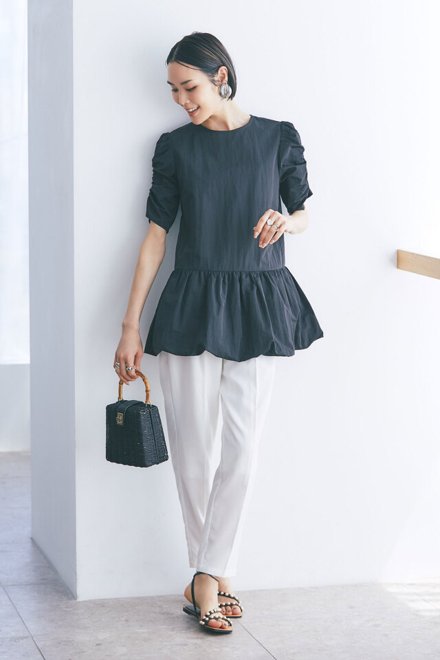 小林有里さん着用】バルーンペプラムブラウス