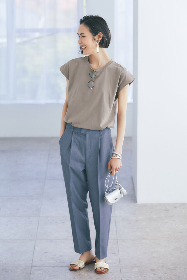 【小林有里さん着用】ワンタックテーパードパンツ