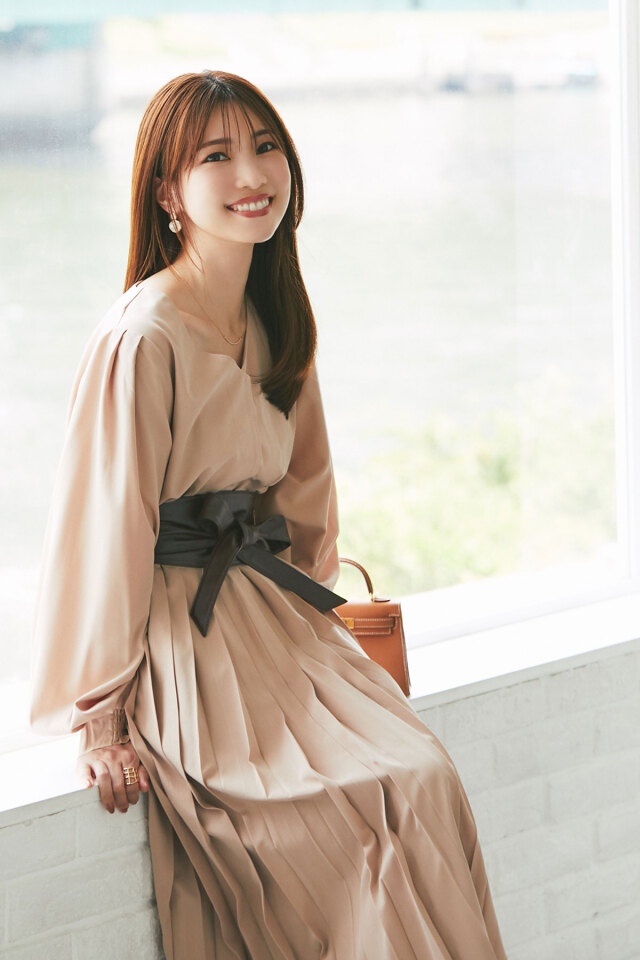 【マシェリコラボ】サッシュベルト付きプリーツワンピース※一部店舗のみ入荷＊SALE品につき返品/交換/注文確定後の変更キャンセル不可＊