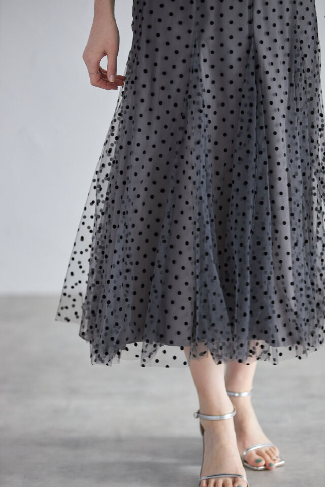 フロッキードットチュールスカート 