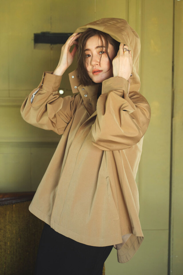 スタンドカラーマウンテンパーカー 