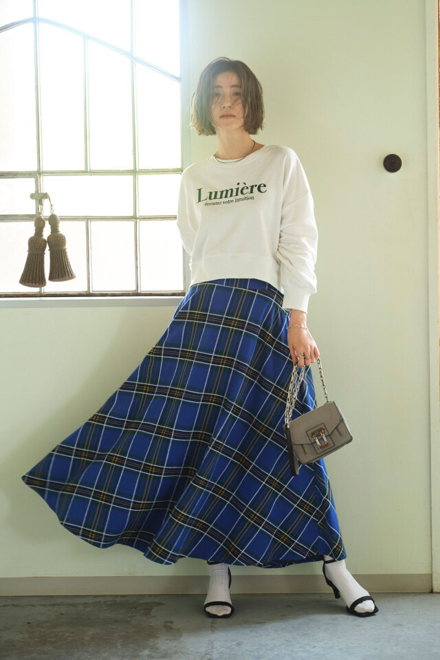 ロゴ刺繍裏毛スウェット