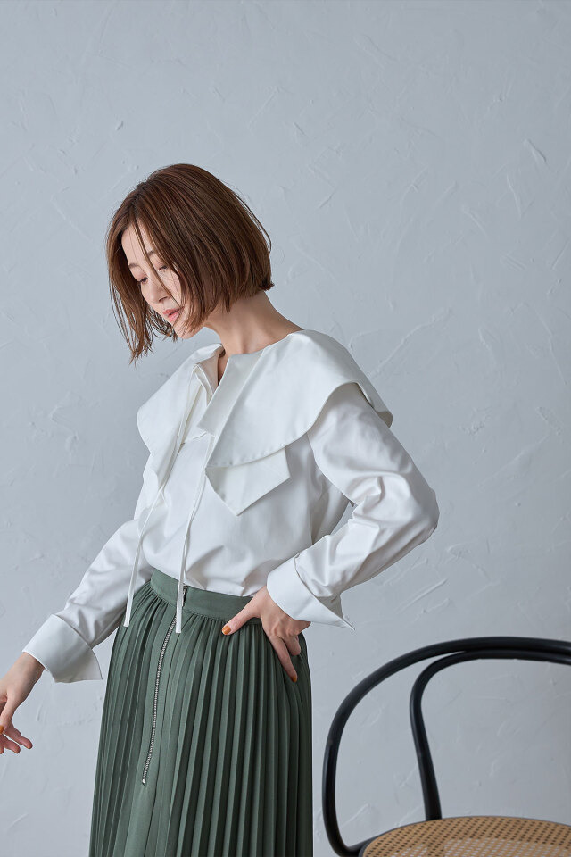 ビッグカラータフタブラウス