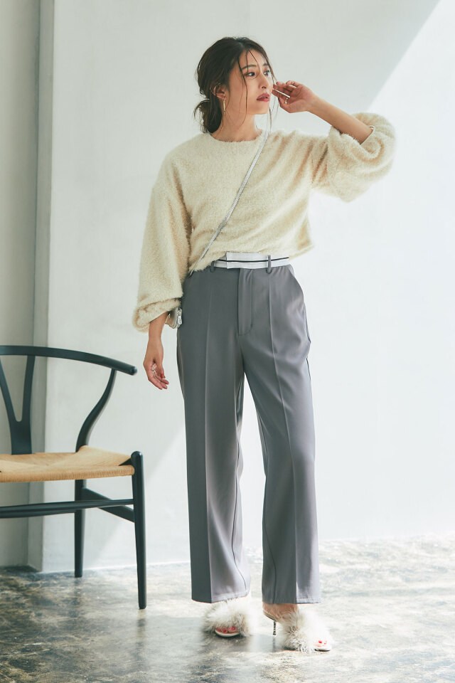 Ayaさん着用】マーベルトデザインストレートパンツ