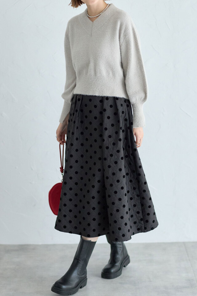 ラメシャギーVネックニットプルオーバー