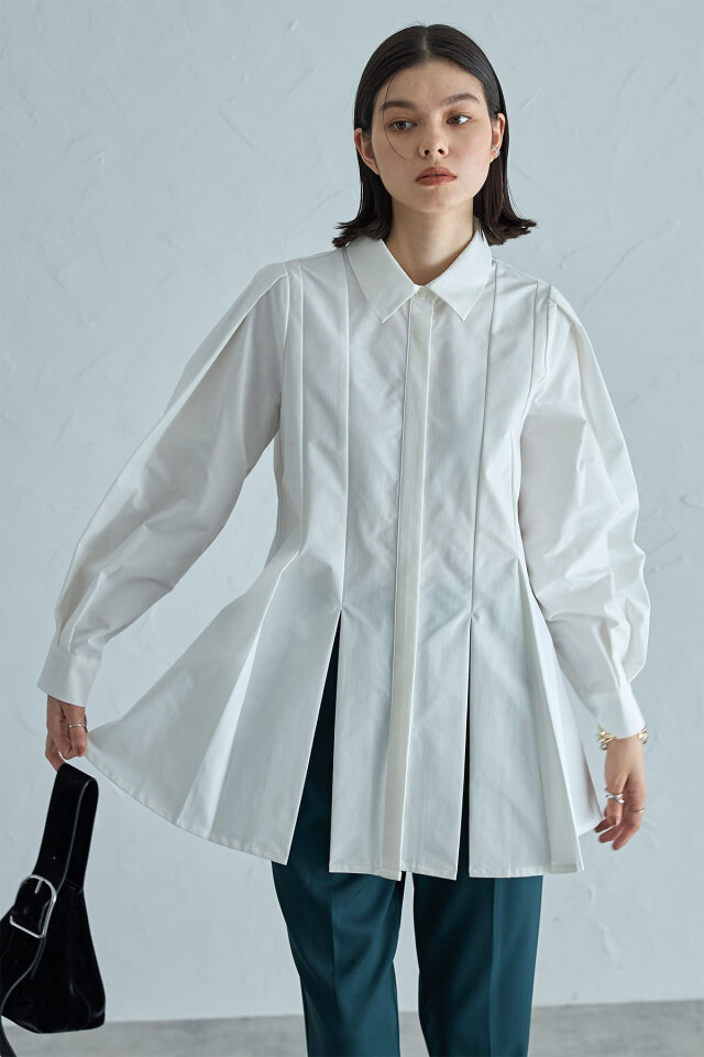 Ayaさん着用】ウエストタックフレアシャツ