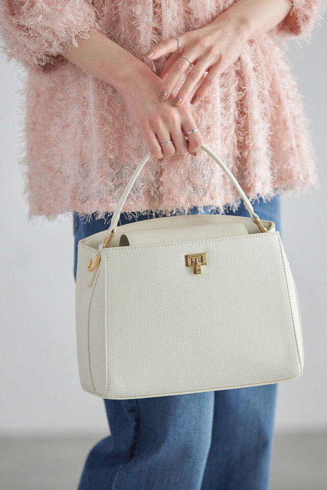 ワンハンドルショルダーバッグ【caline/カリーヌ】（ミドルサイズ）