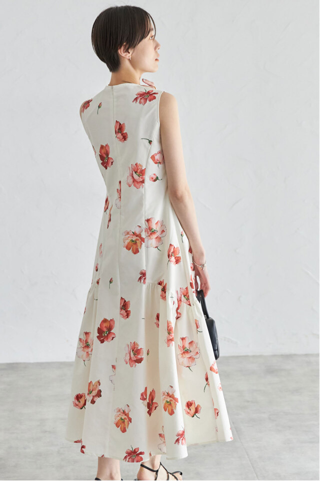 タフタVネックヘムギャザーワンピース