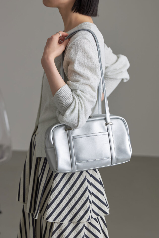 井桁弘恵さん着用】ボックススクエアバッグ