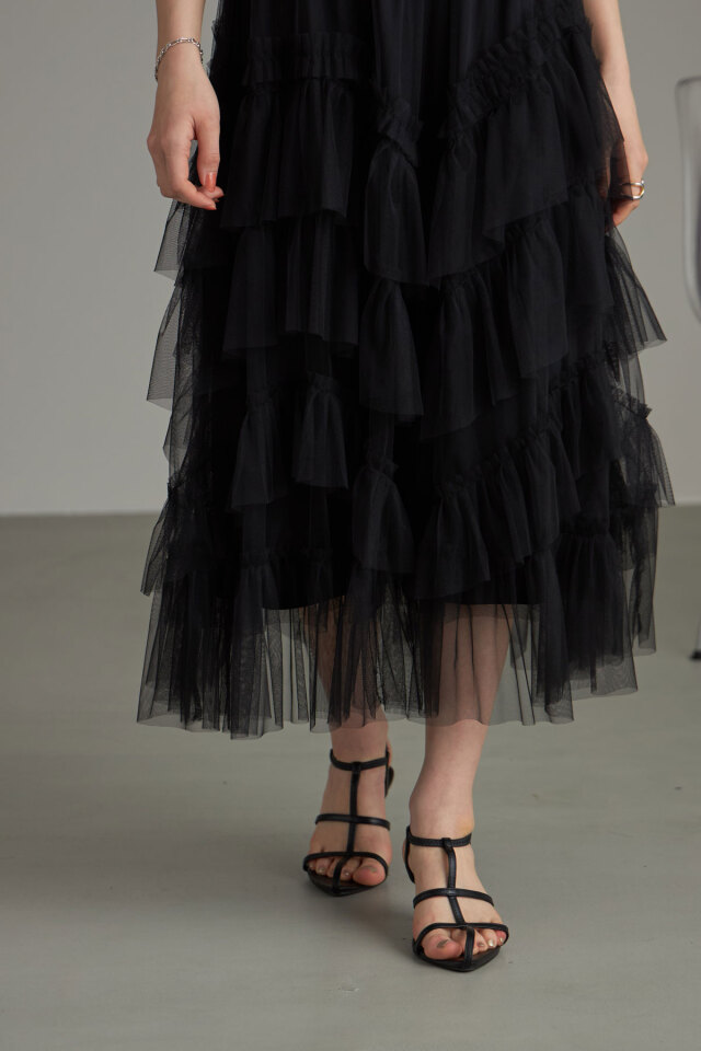 アシンメトリーフリルチュールスカート