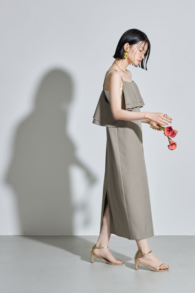 フレアカラーキャミワンピース