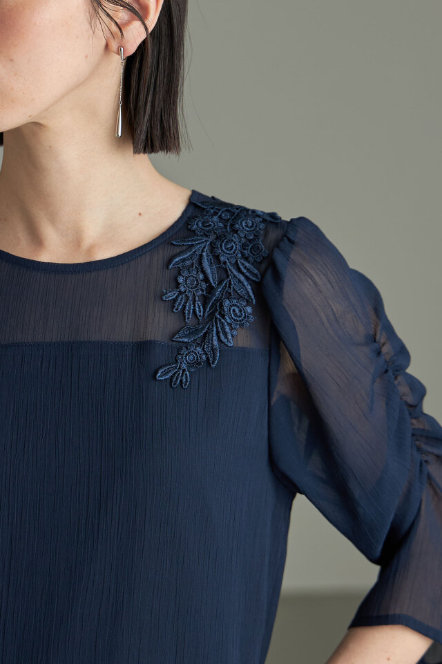 （週末限定価格）モチーフレースシアーAラインワンピース TIME SALE】モチーフレースシアーAラインドレス – BLUE ONLINE