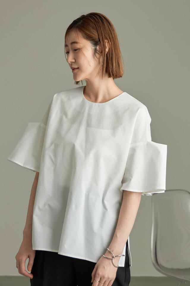 神山まりあさん着用】タックボリュームスリーブブラウス