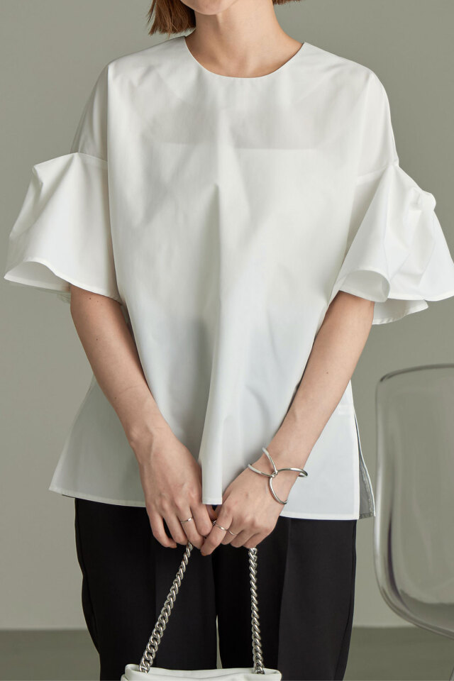 神山まりあさん着用】タックボリュームスリーブブラウス