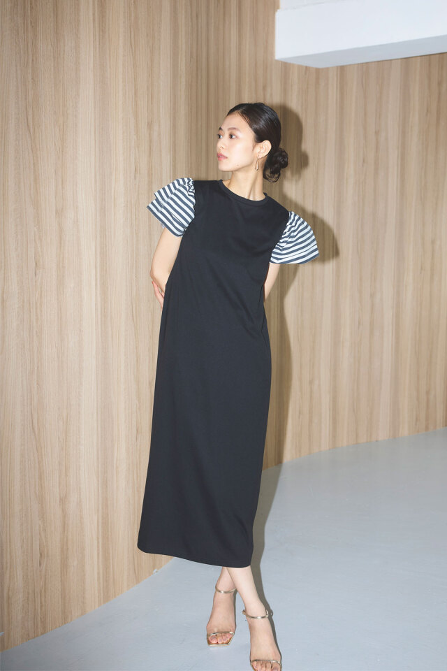 ボーダーフリルスリーブワンピース 