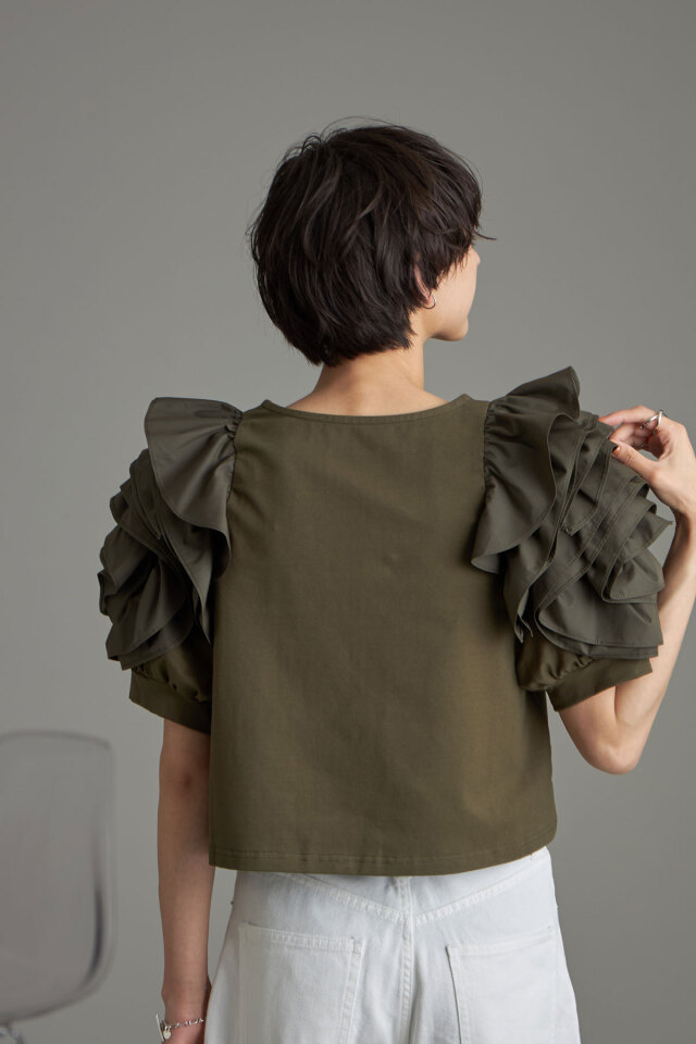 専用出品 花びらスリーブトップス
