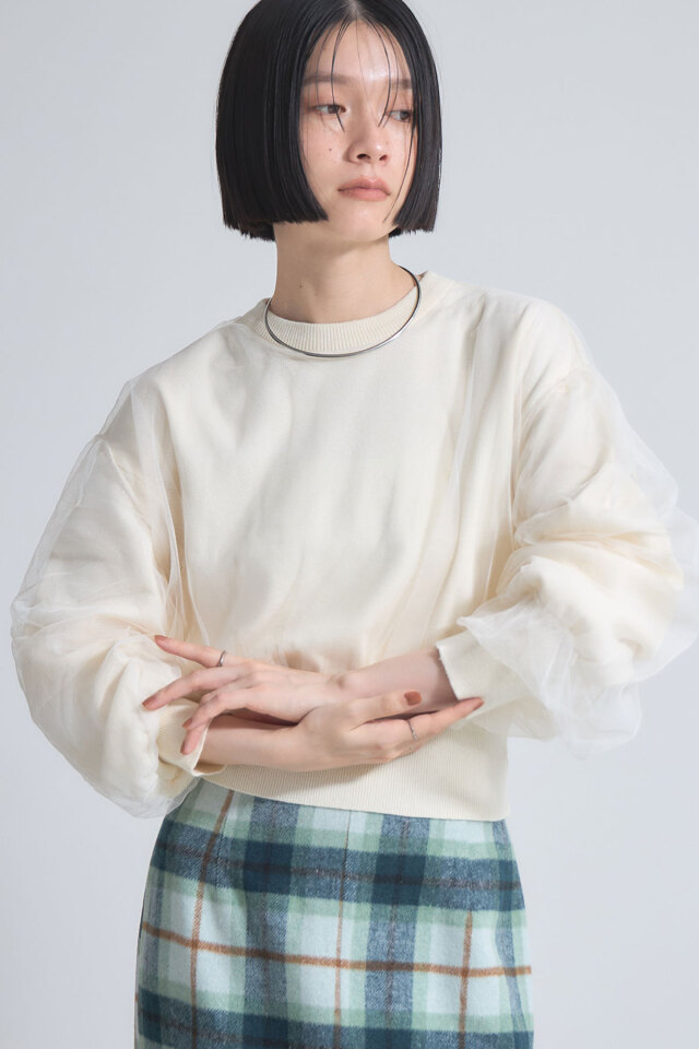 チュール重ねニットプルオーバー