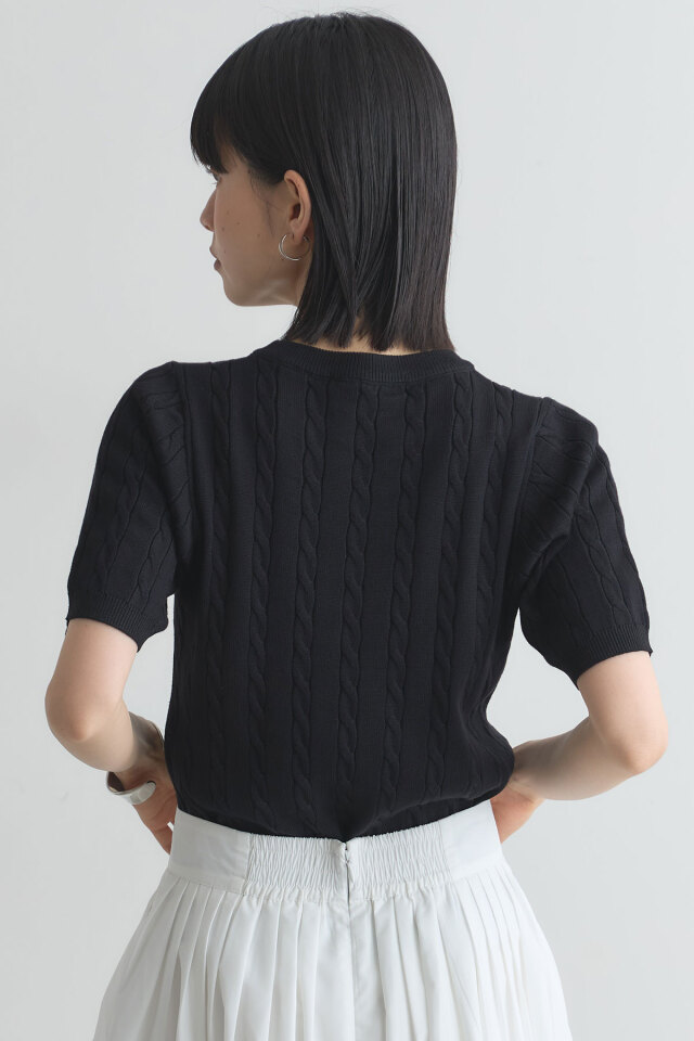 ミニケーブルエンブロイダリーニットプルオーバー