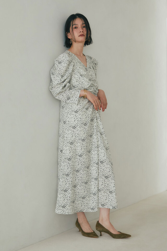 ワンピース(125490) ダルメシアンフロントギャザーワンピース