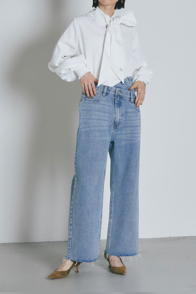 ウエストクロスストレートデニムパンツ