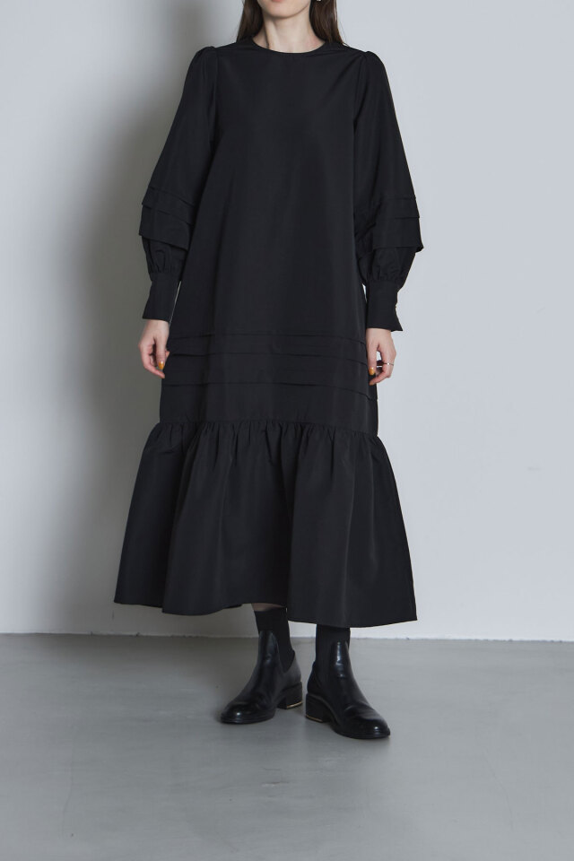 最終値下げ＜新品・未使用＞ MAISON SPECIAL ワンピース サイズ38 タックヘムフレアワンピース