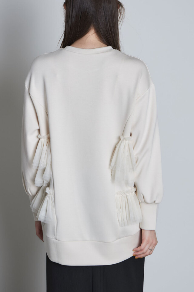 チュールフリルボンディングプルオーバー