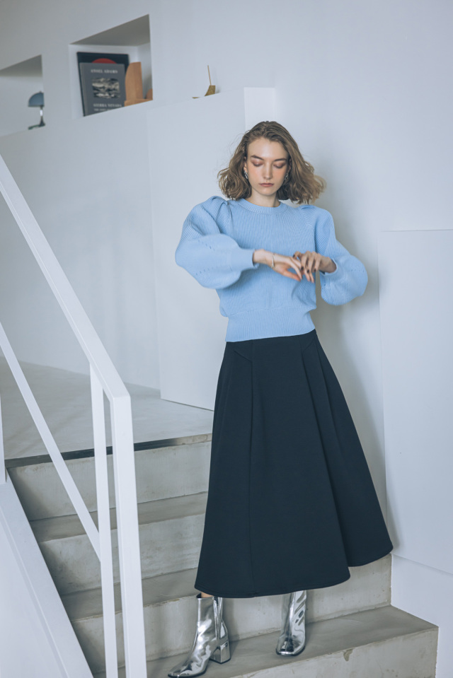 ボンディングタックフレアスカート