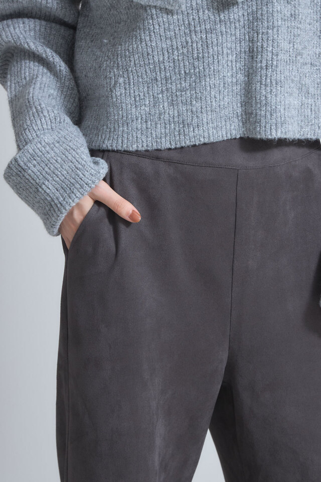 ストレッチスエードワイドパンツ