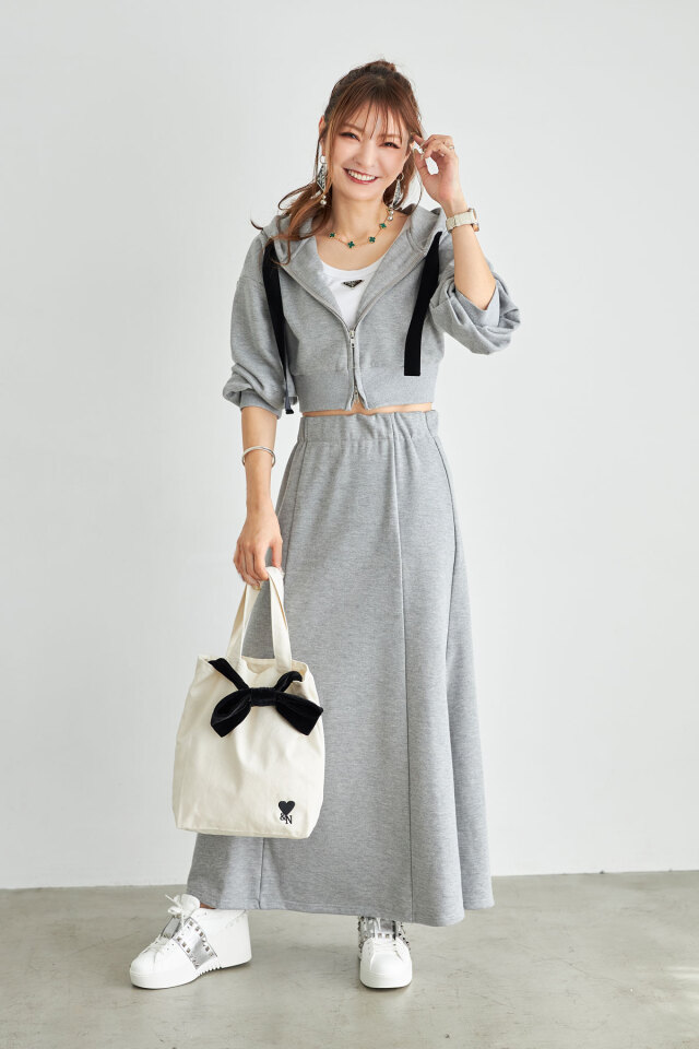 成瀬愛里さんコラボ】裏毛セットアップ