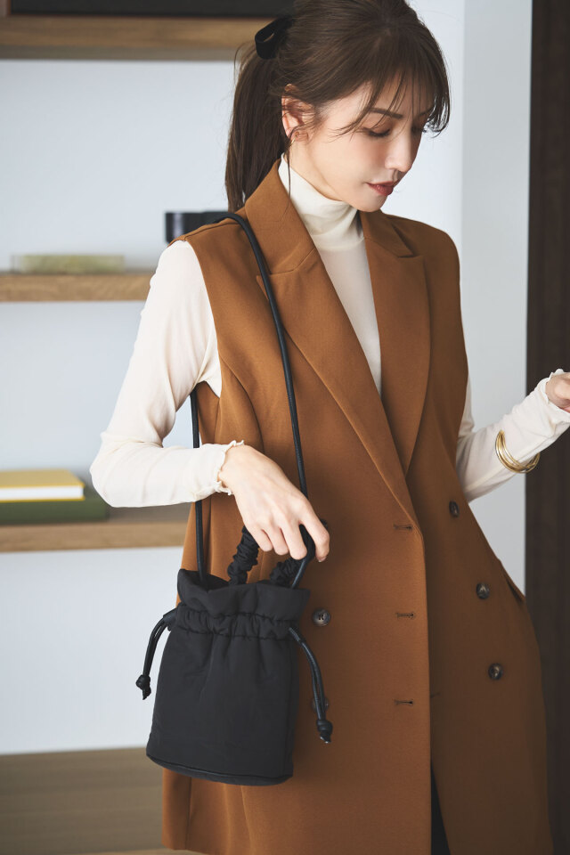 美香さんコラボ】中綿巾着ミニバッグ