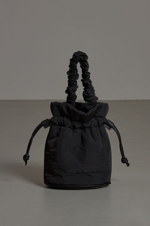 PORTO The Mini ミニバッグ　巾着　ブラック セール】 PORTO The Mini ミニバッグ （ハンドバッグ